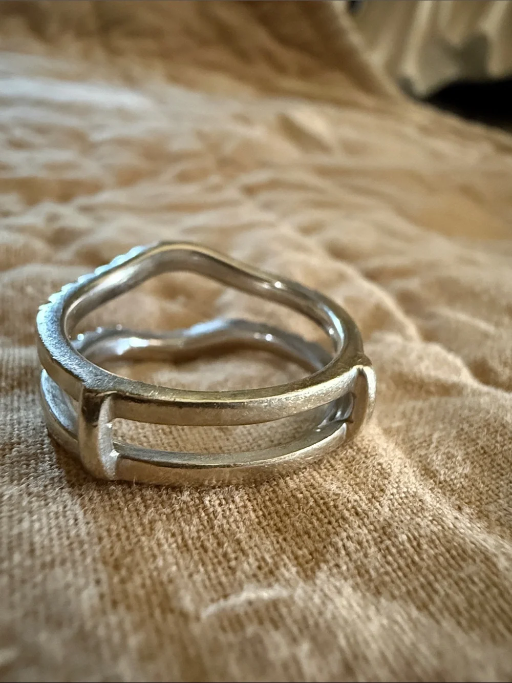 The Leo ideal cut diamond 14 white gold